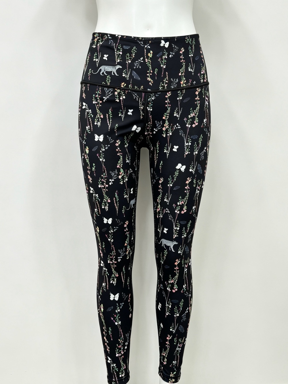 Victoria Secret SPORT Floral Leggings Pants Butterfly Leopard